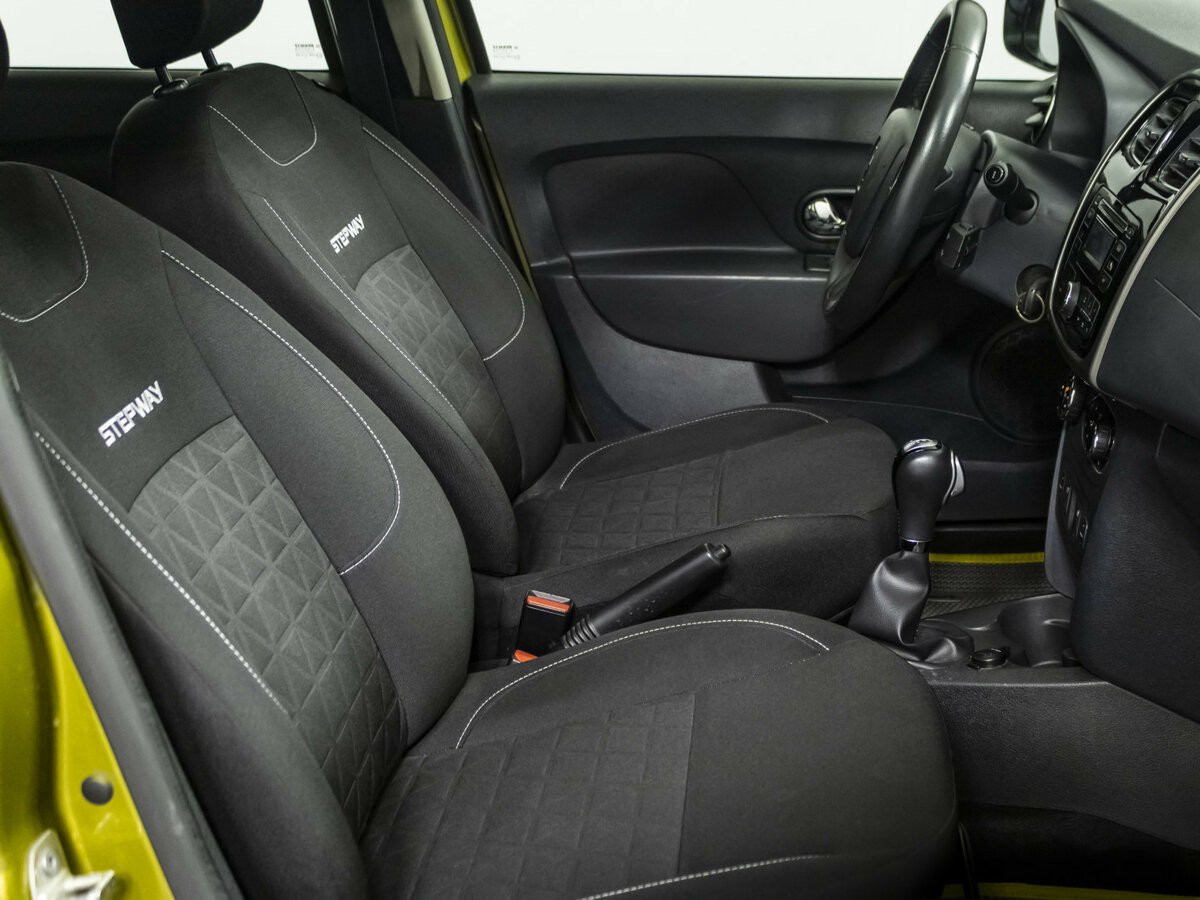 Купить Renault Sandero Stepway II, 2015, 50 874 км, фото №8