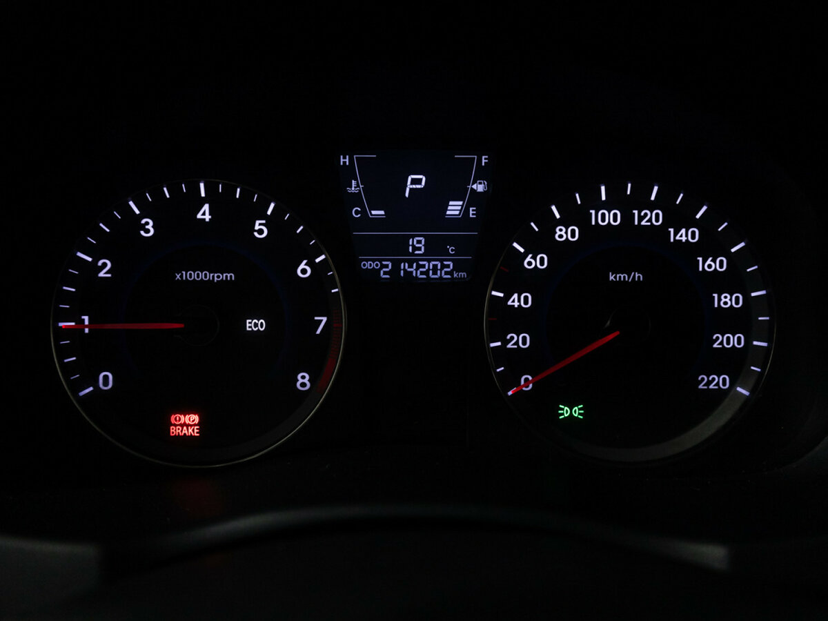 Купить Hyundai Solaris I, 2012, 214 201 км, фото №12