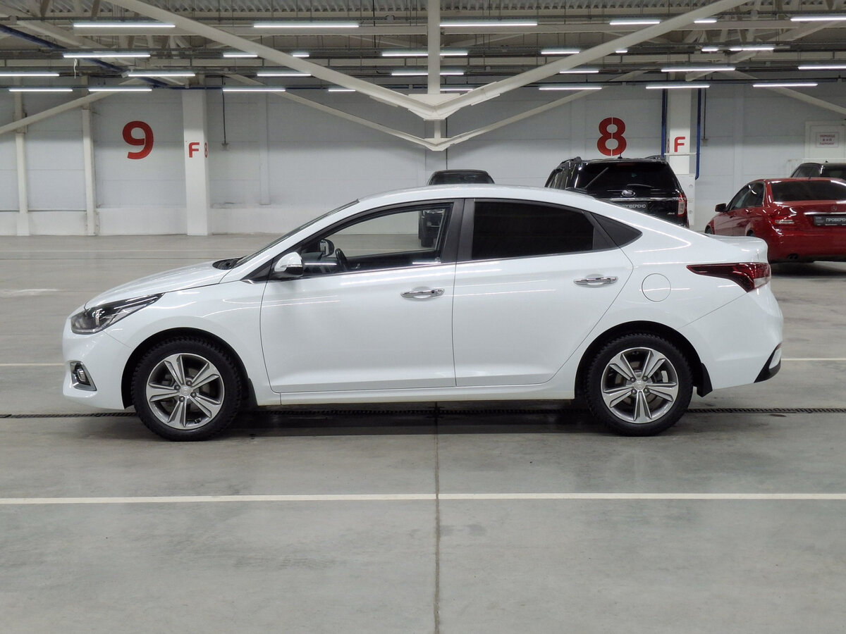 Купить Hyundai Solaris II, 2017, 51 103 км, фото №8