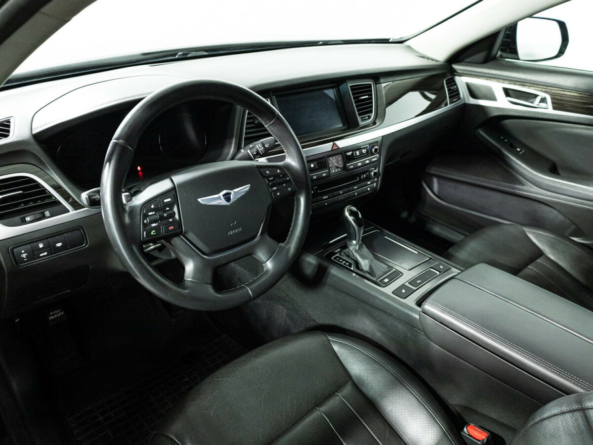 Купить Hyundai Genesis II, 2015, 215 969 км, фото №9