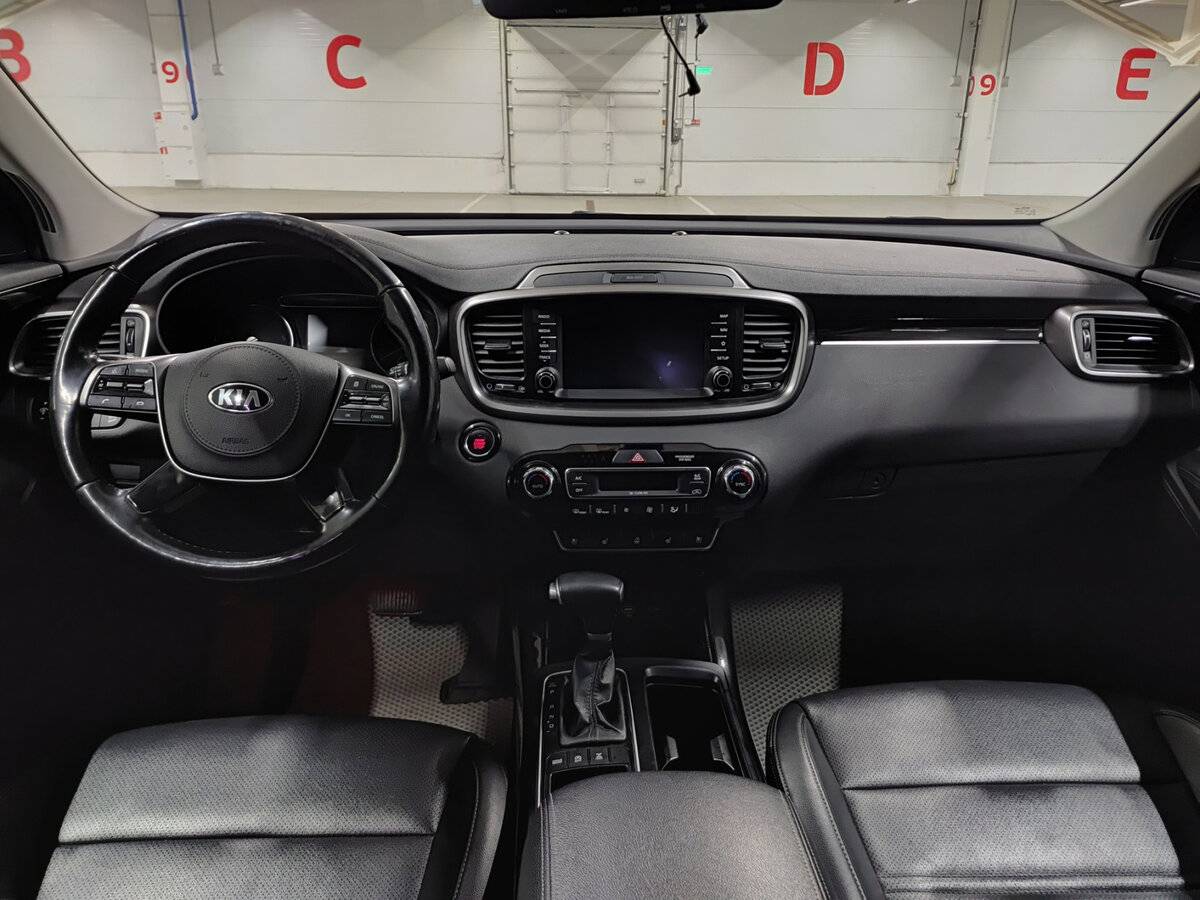 Купить Kia Sorento 6-speed III Prime Рестайлинг, 2019, 141 109 км, фото №14