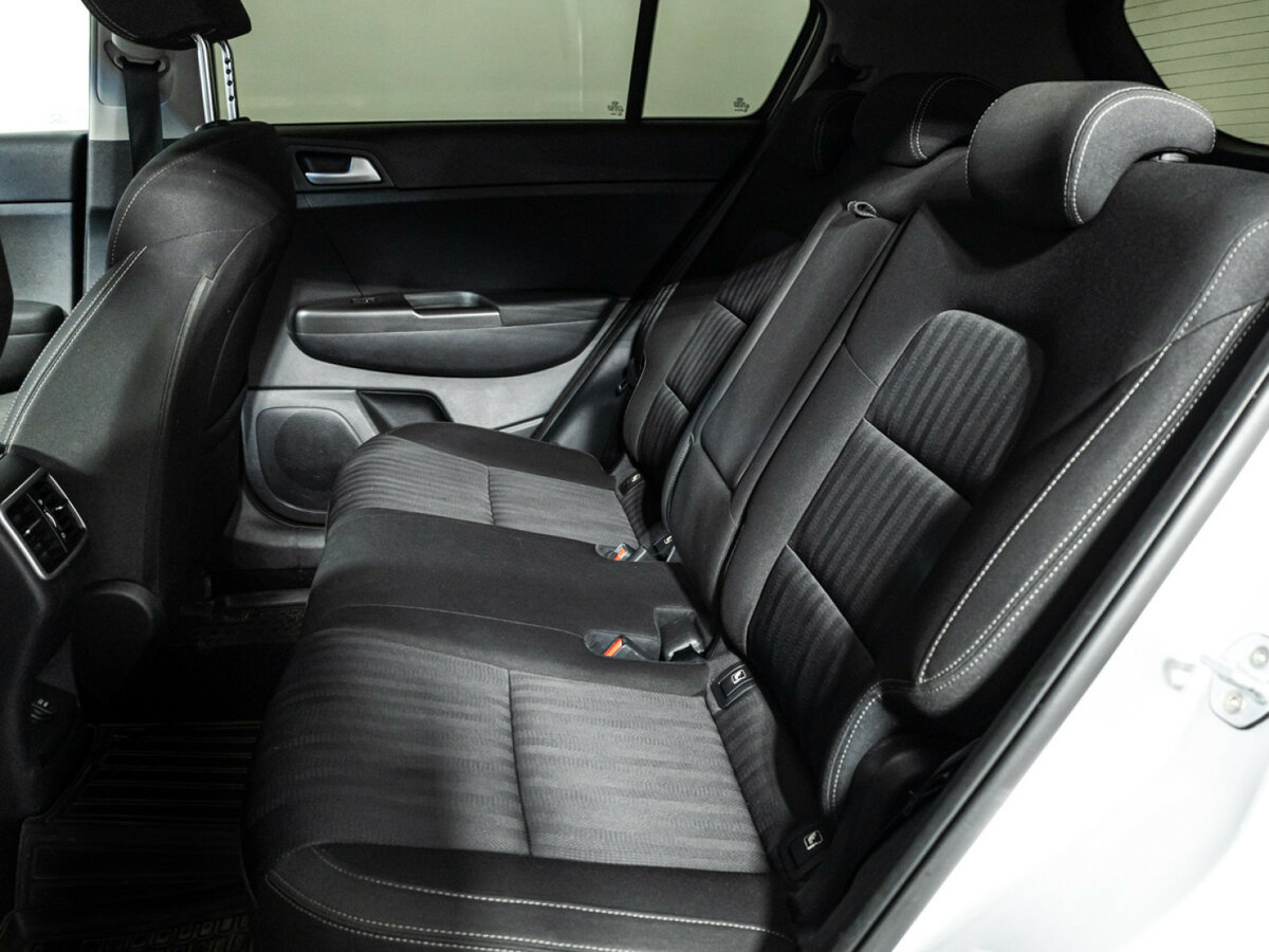 Купить Kia Sportage IV Рестайлинг, 2018, 99 169 км, фото №10