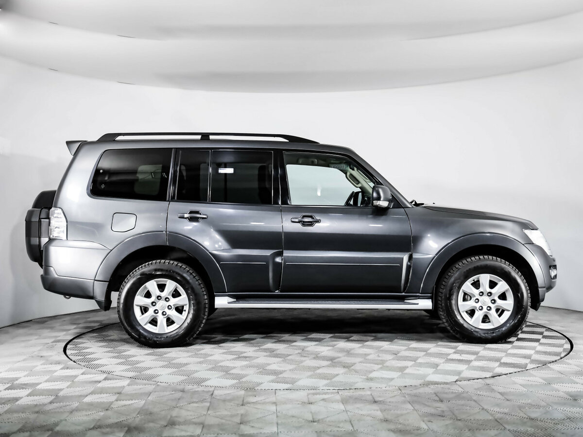 Купить Mitsubishi Pajero IV Рестайлинг 2, 2015, 157 000 км, фото №4