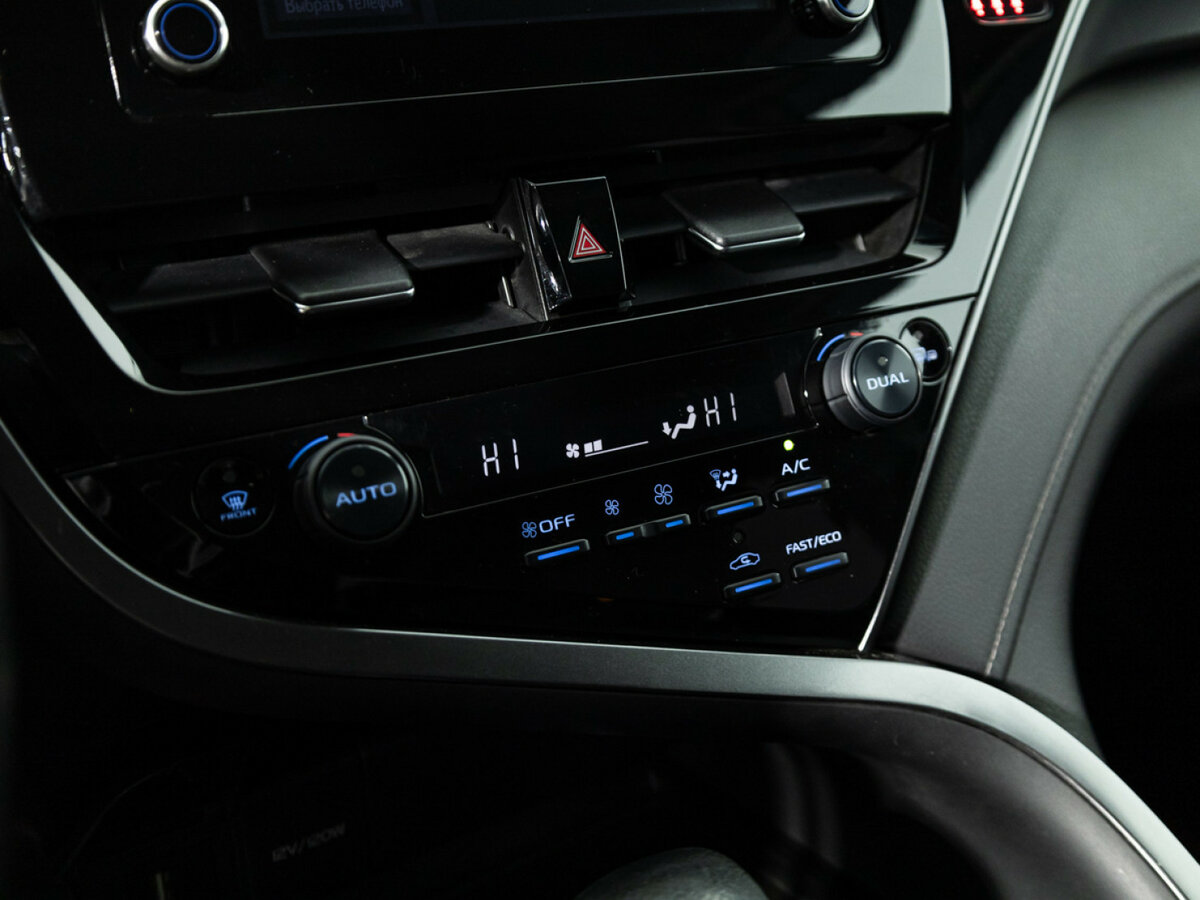 Купить Toyota Camry VIII (XV70) Рестайлинг, 2021, 129 793 км, фото №16